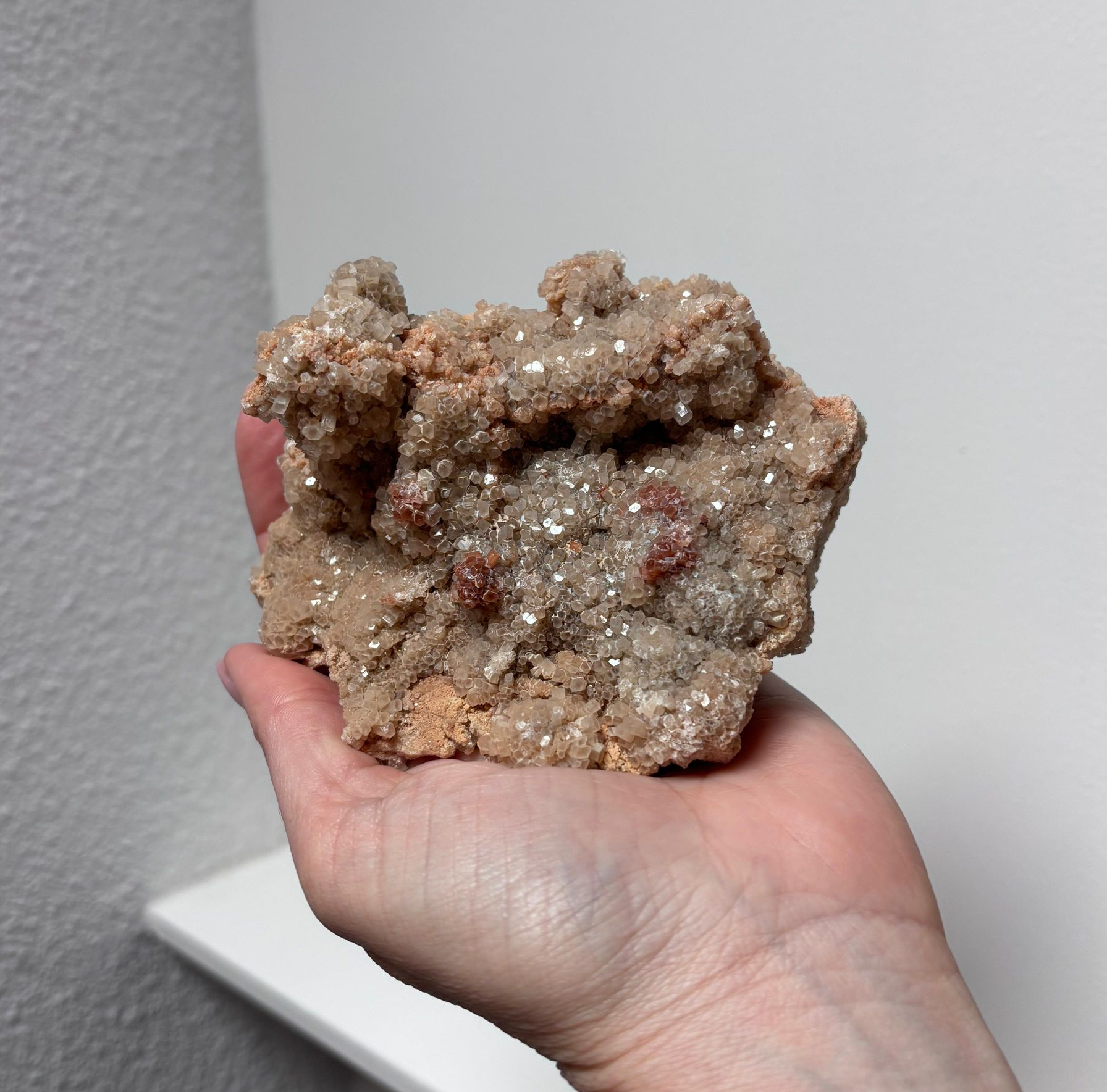 Glinsterende Aragoniet cluster uit Marokko
