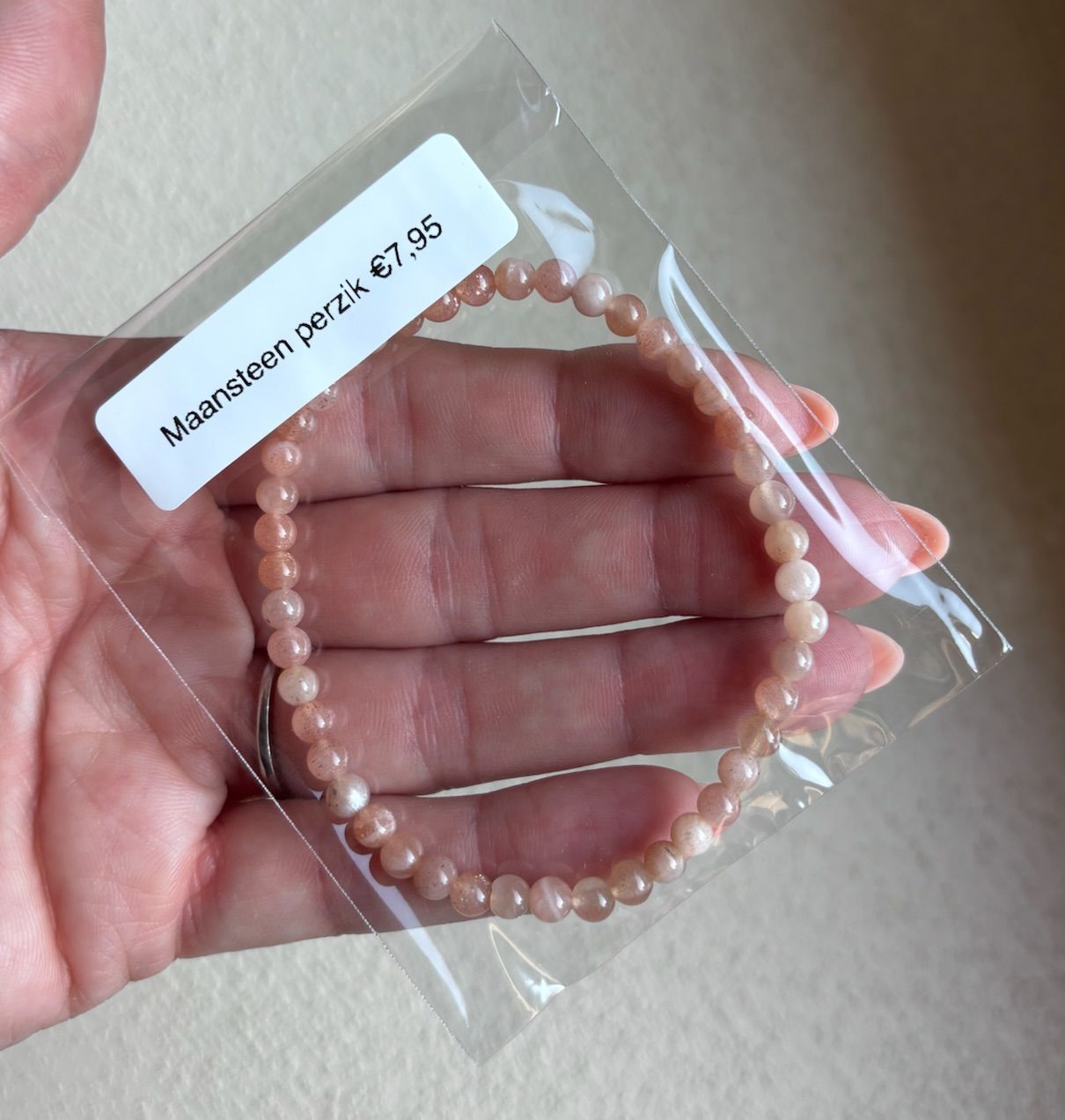 Armband perzik maansteen