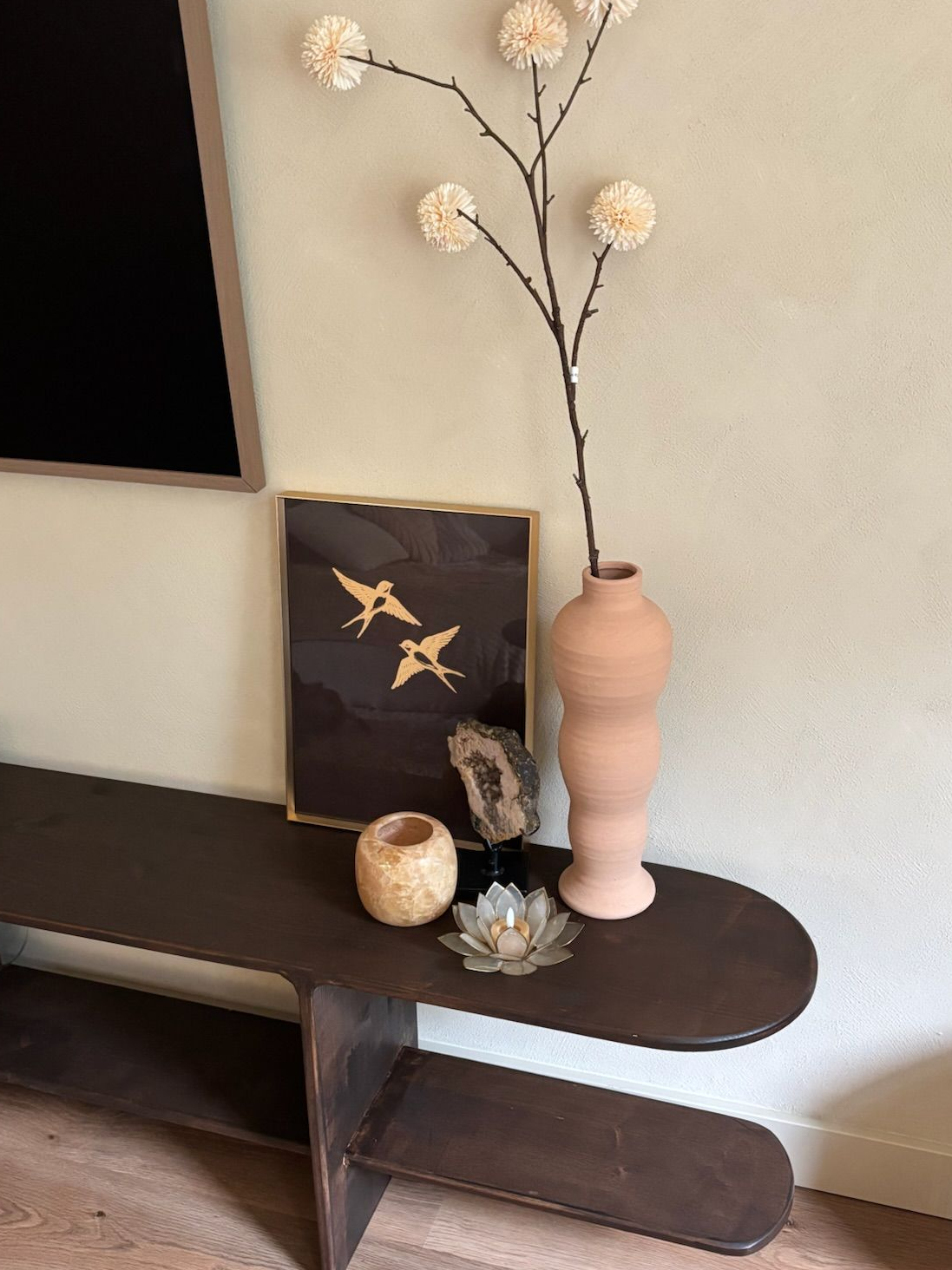 Wanddecoratie met print – 2 gouden zwaluwen | 40 x 30 cm