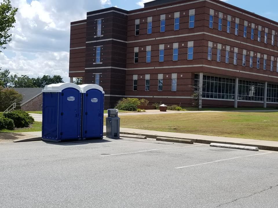 Luxury Restroom Trailer Rent Sandy Springs GA Luxury Restroom Trailer Rent Sandy Springs GA