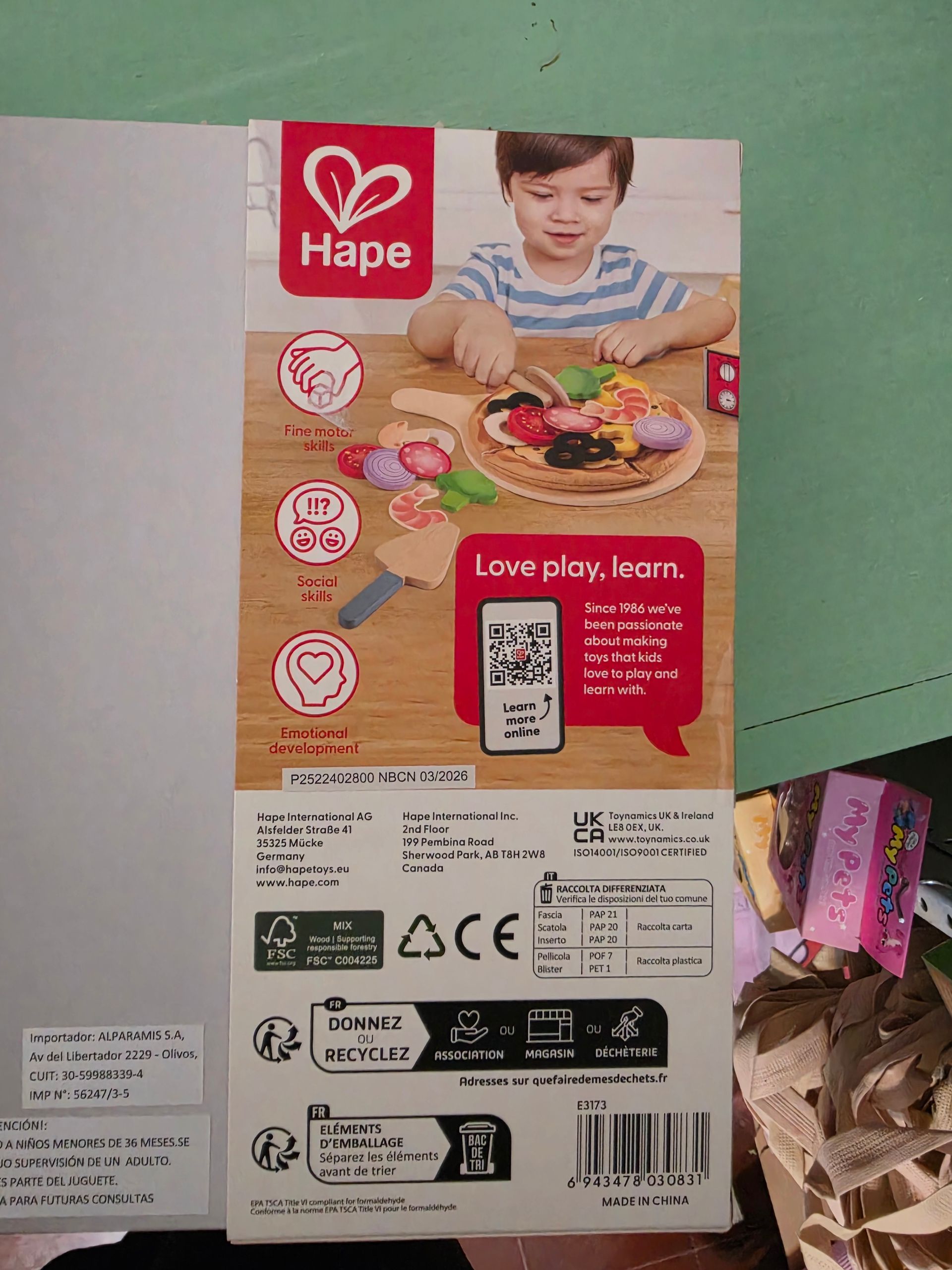 Pizza de Madera Hape – Set para Preparar y Servir