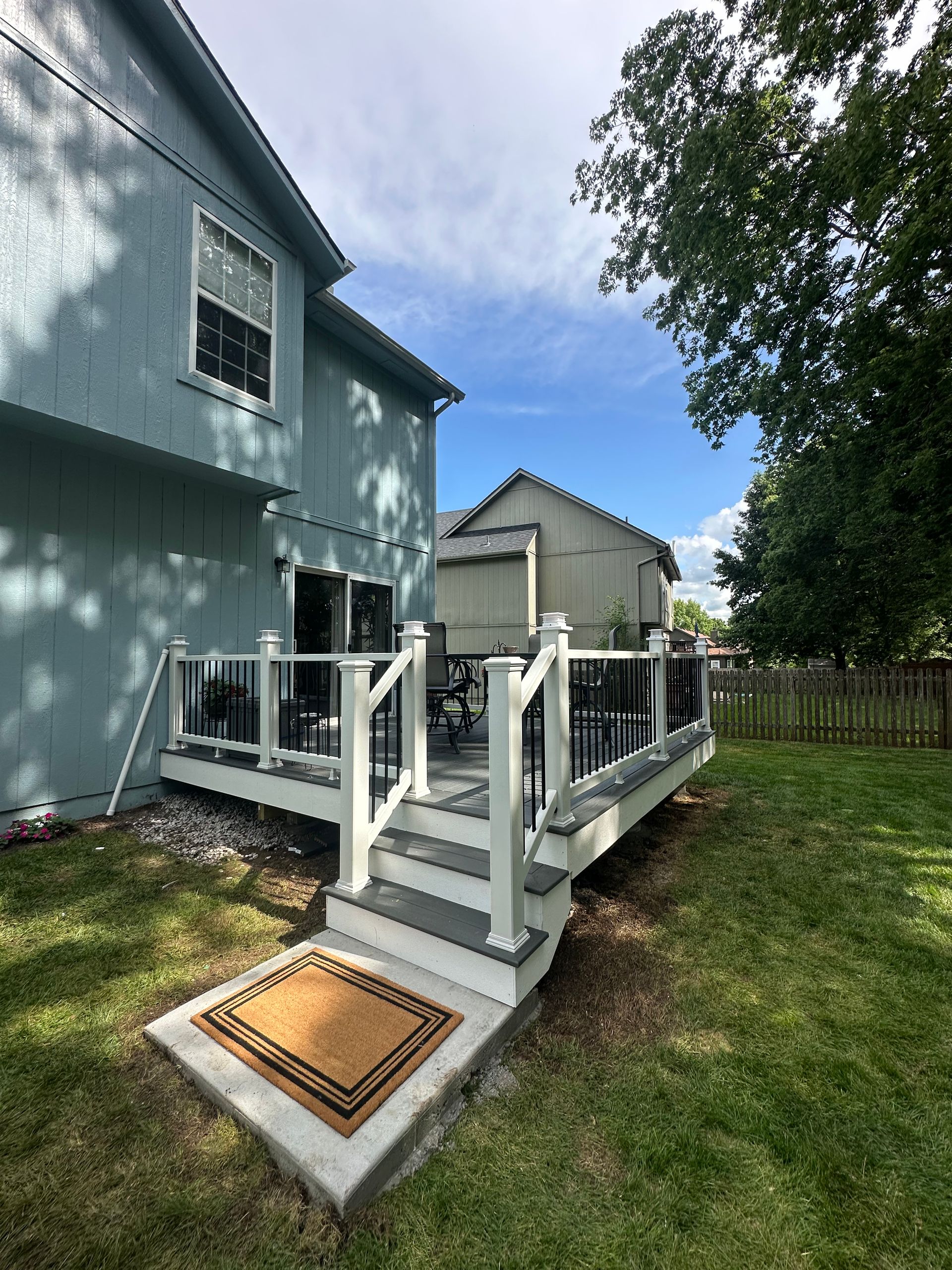Local Deck Builder in Belton MO: Custom Deck Installation Contractor ...
