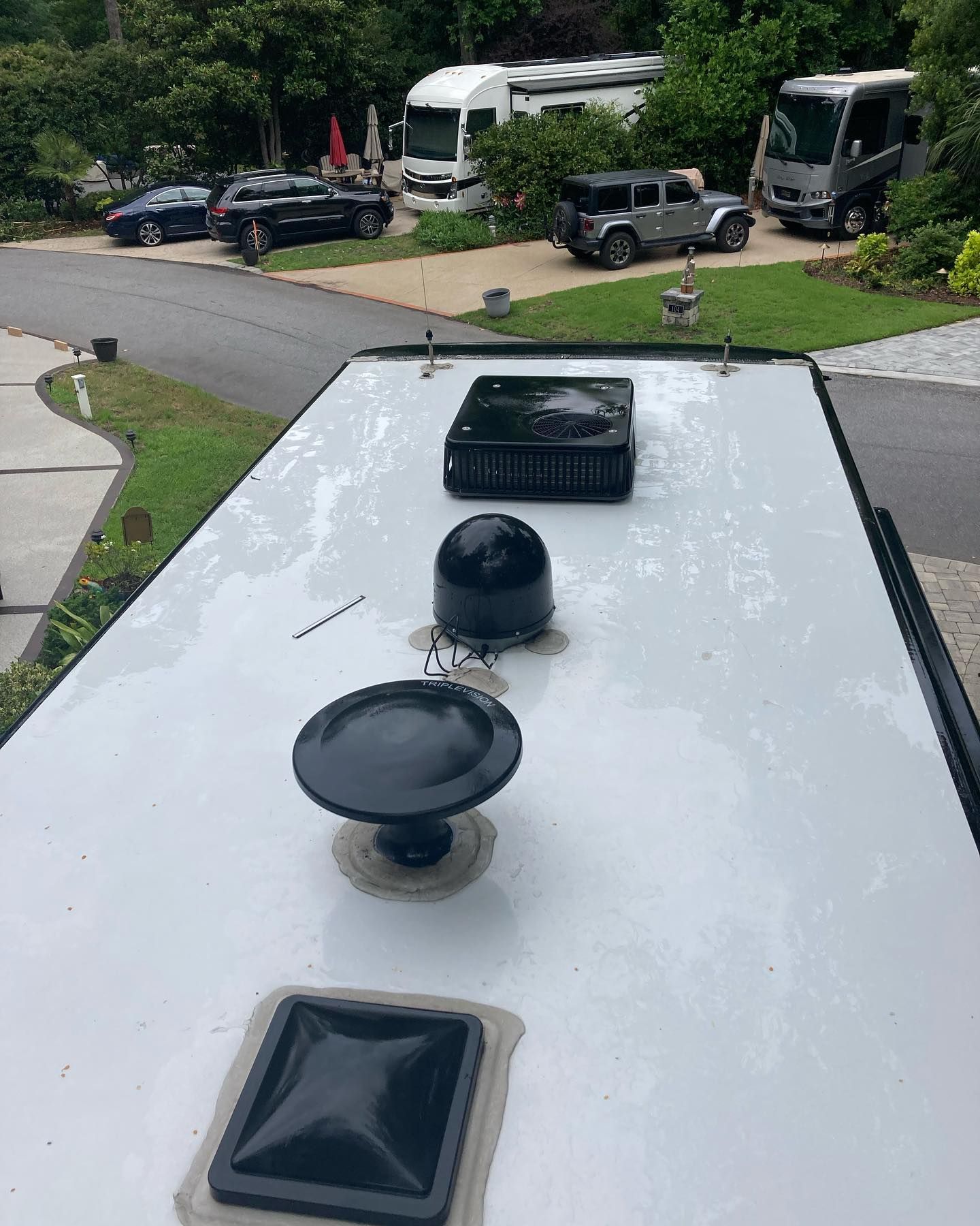 mobile detailing - Top of RV