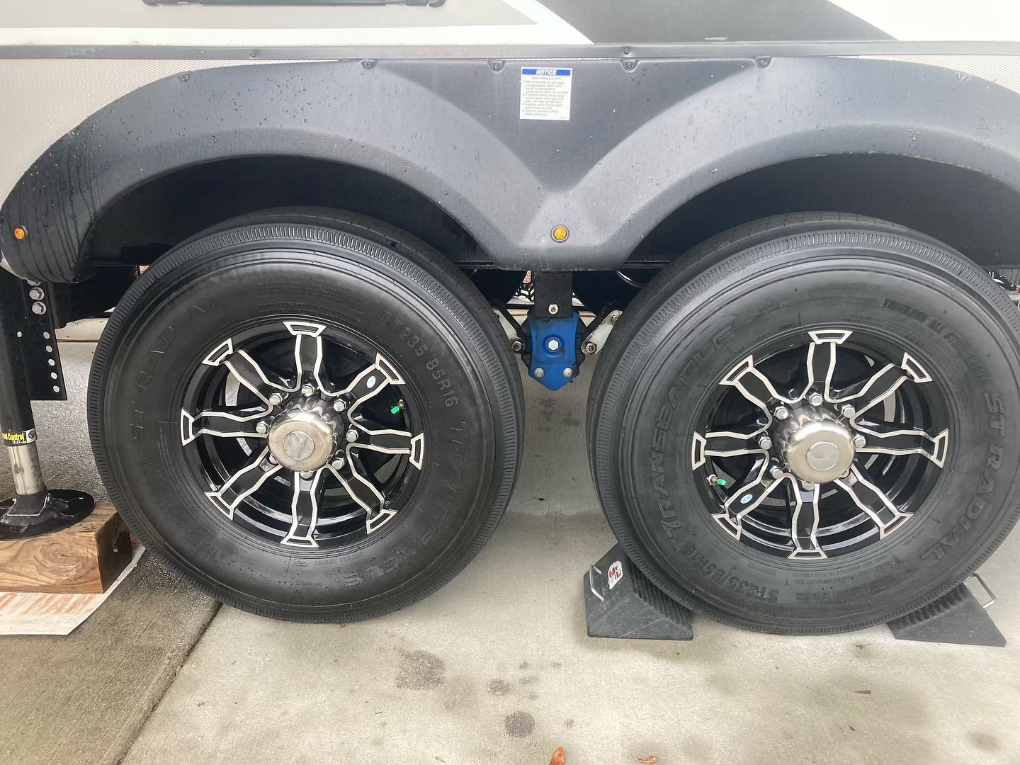 Wheel Cleaning Service