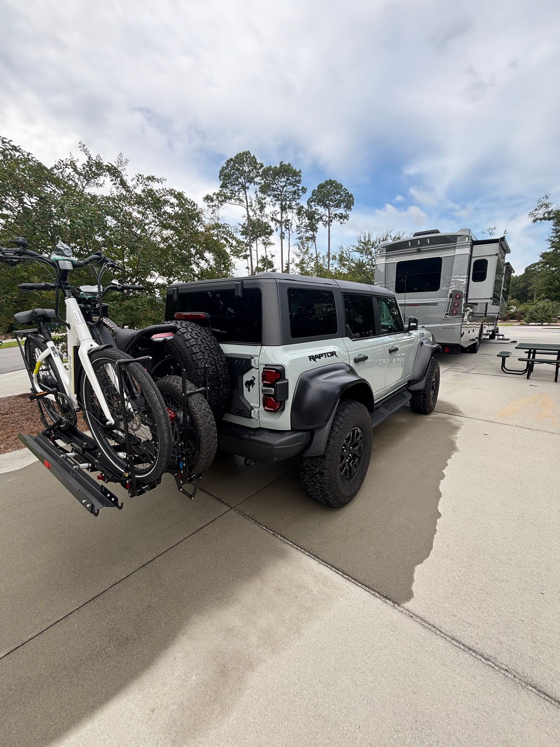 RV detailing Hilton Head National RV Resort in Bluffton