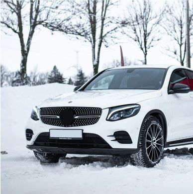 white suv | VM Automotive