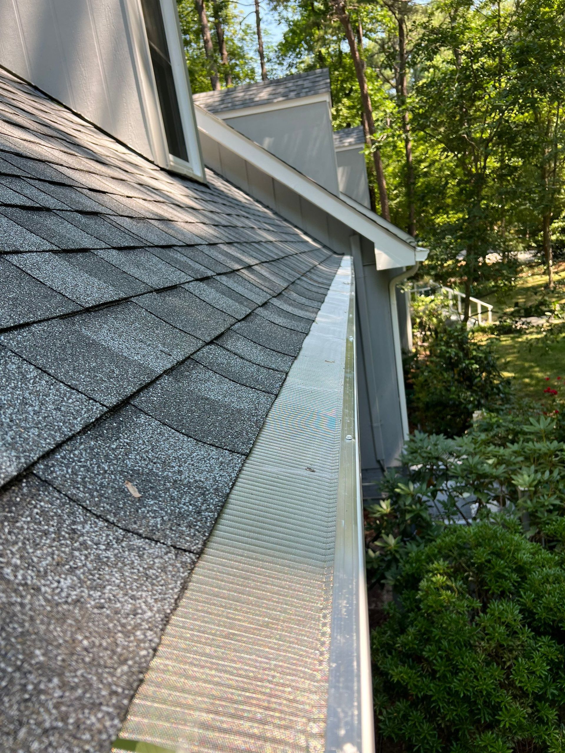 Gutter guards Ultra Roofing. Residential and Commercial contractor with 15+ years of experience replacing roofs, working with gutters, siding and painting, insurance claim assistance.
