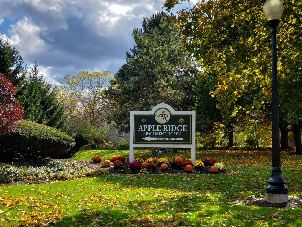 Apple Ridge Apartment Homes