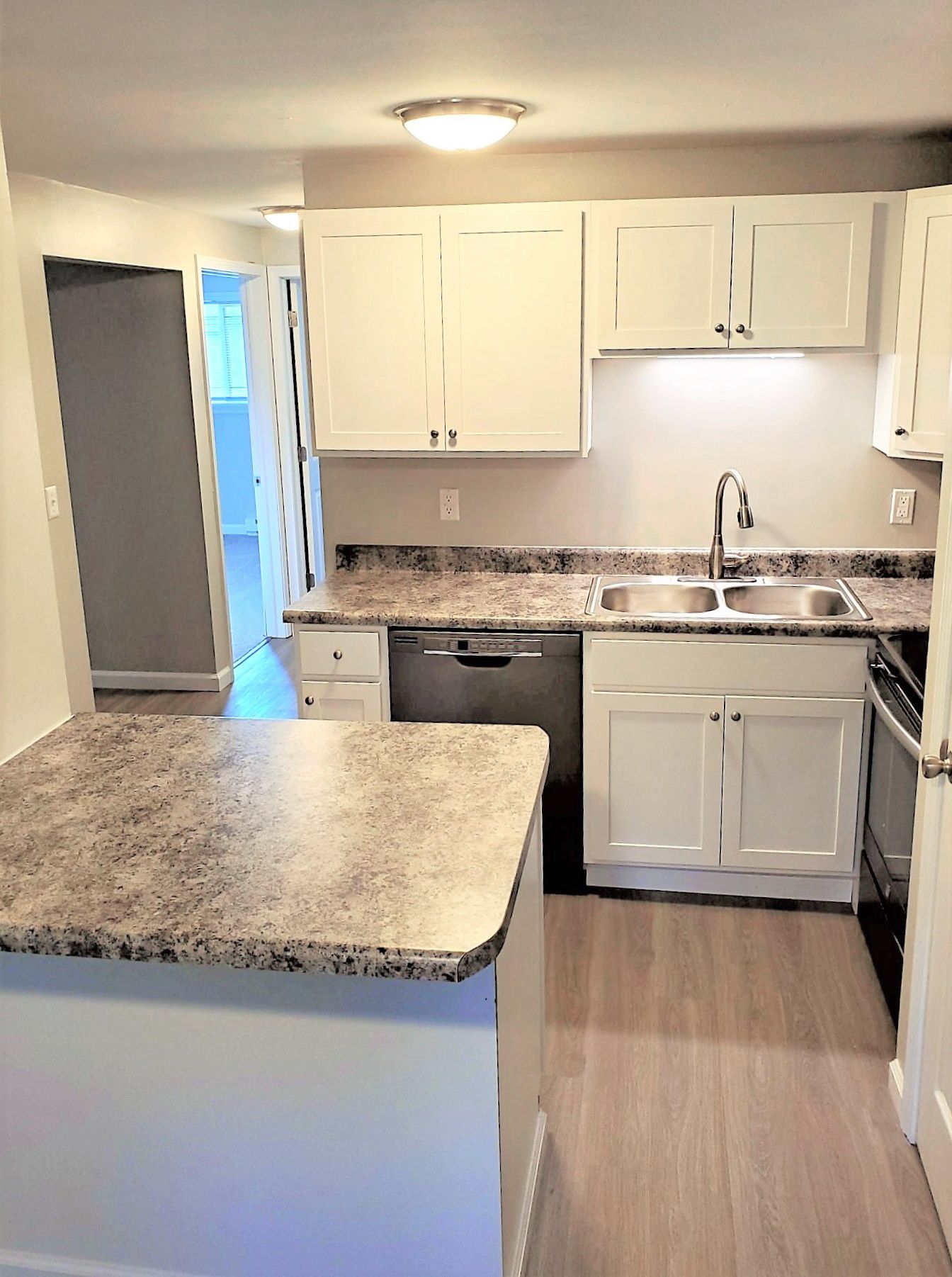 Willow Wood Apartment Homes