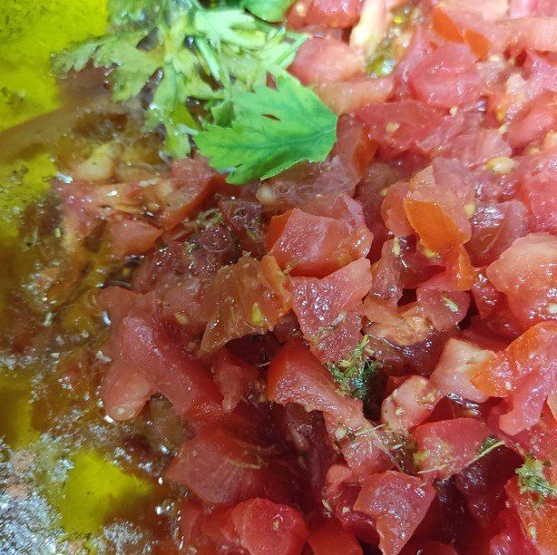 bruschetta with tomatoes