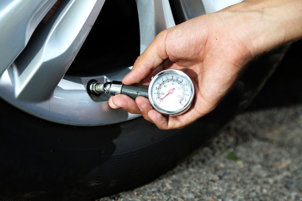 Checking Tyre Air Pressure