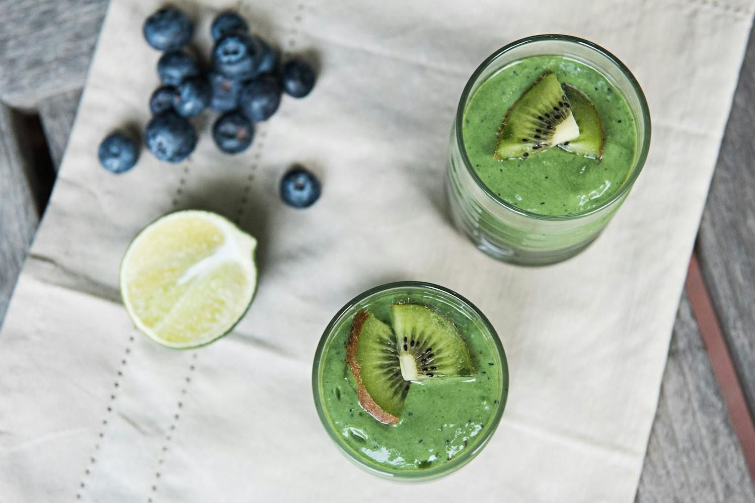 Sinh tố kiwi việt quất