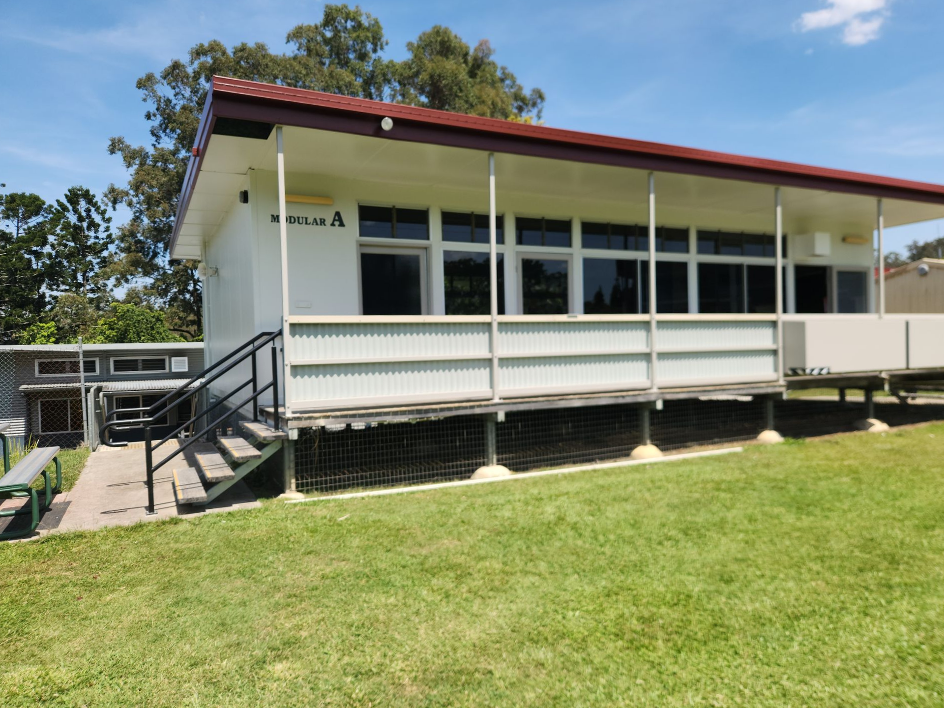 Eumundi School - Aaron Trigg Painting Sunshine Coast