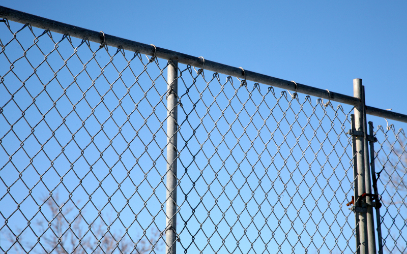 chain link fence repair