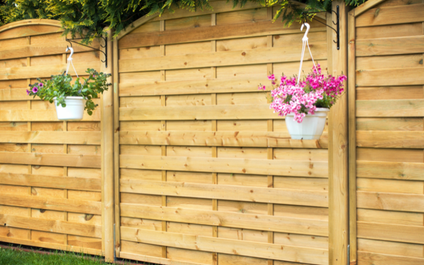 professional fencing services in Huntersville