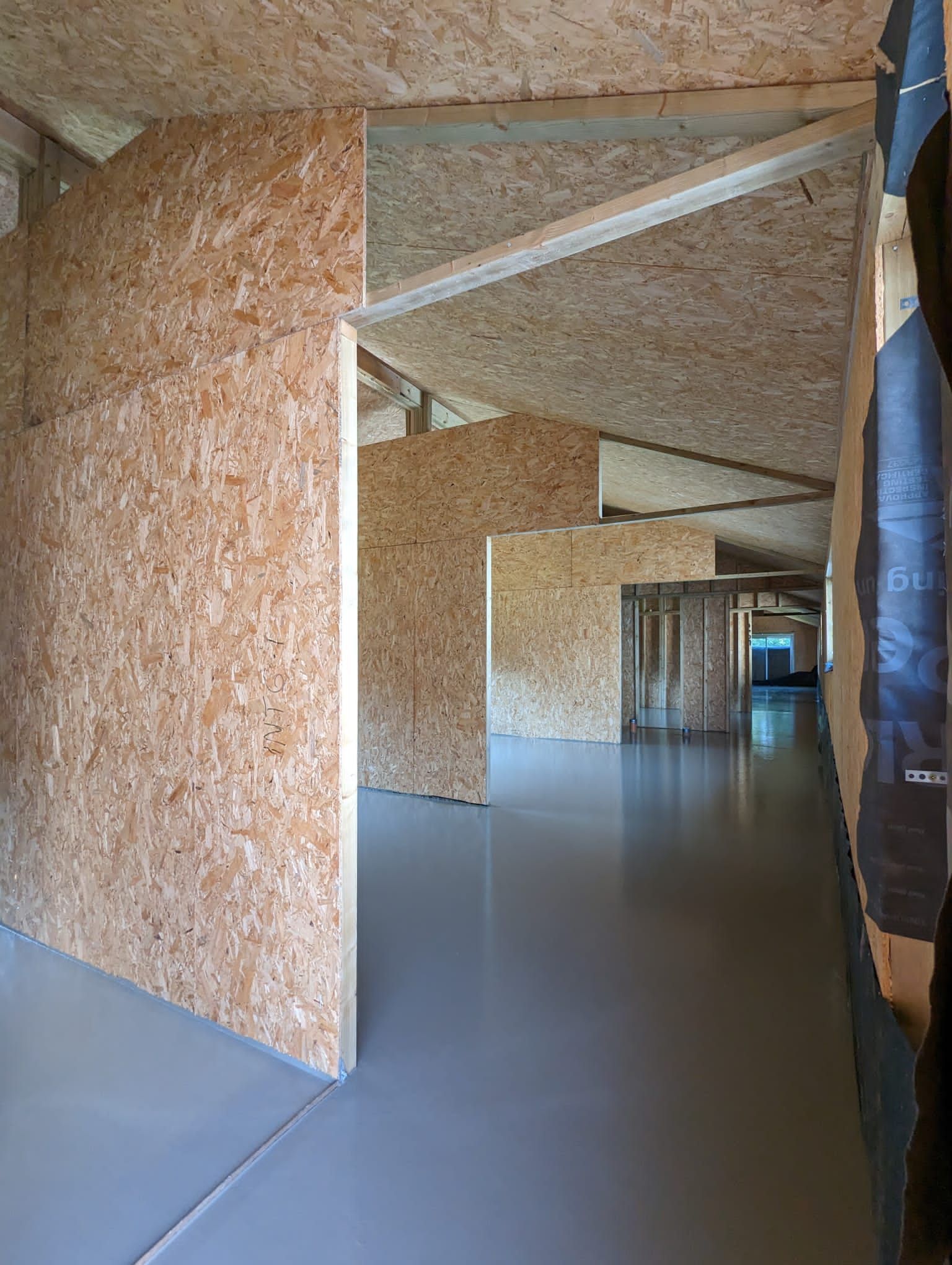 insulation- screeding 10