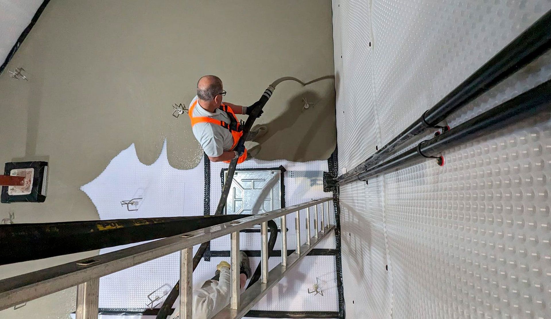 Sustainable screed flooring solutions