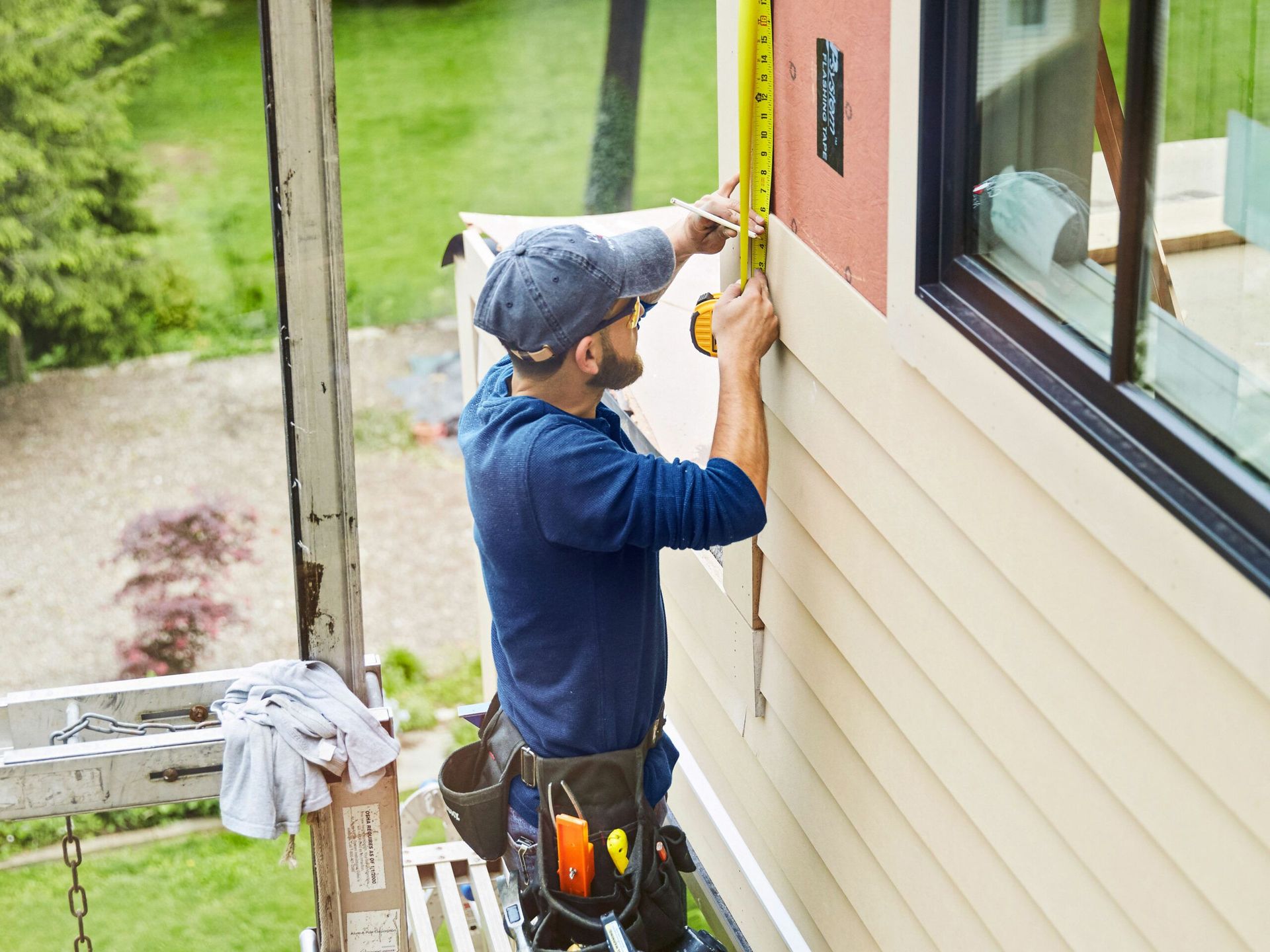SIDING INSTALLATION