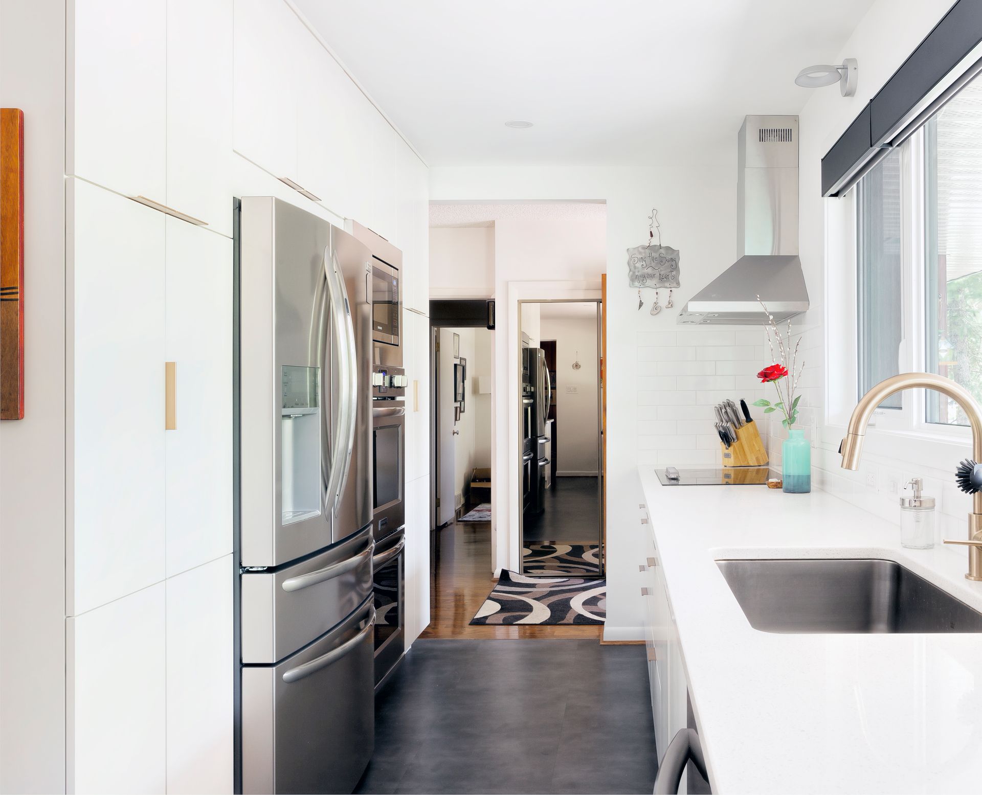 Tuxedo Bathrooms & Kitchen
