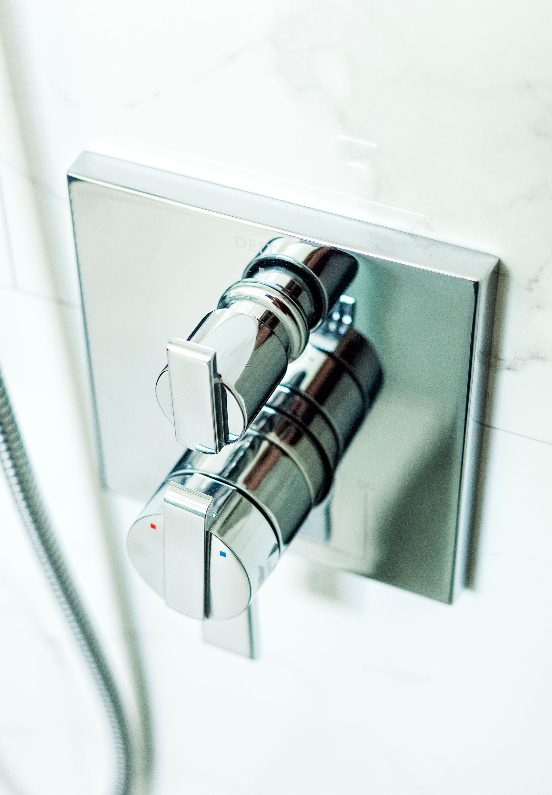 Tuxedo Bathrooms & Kitchen