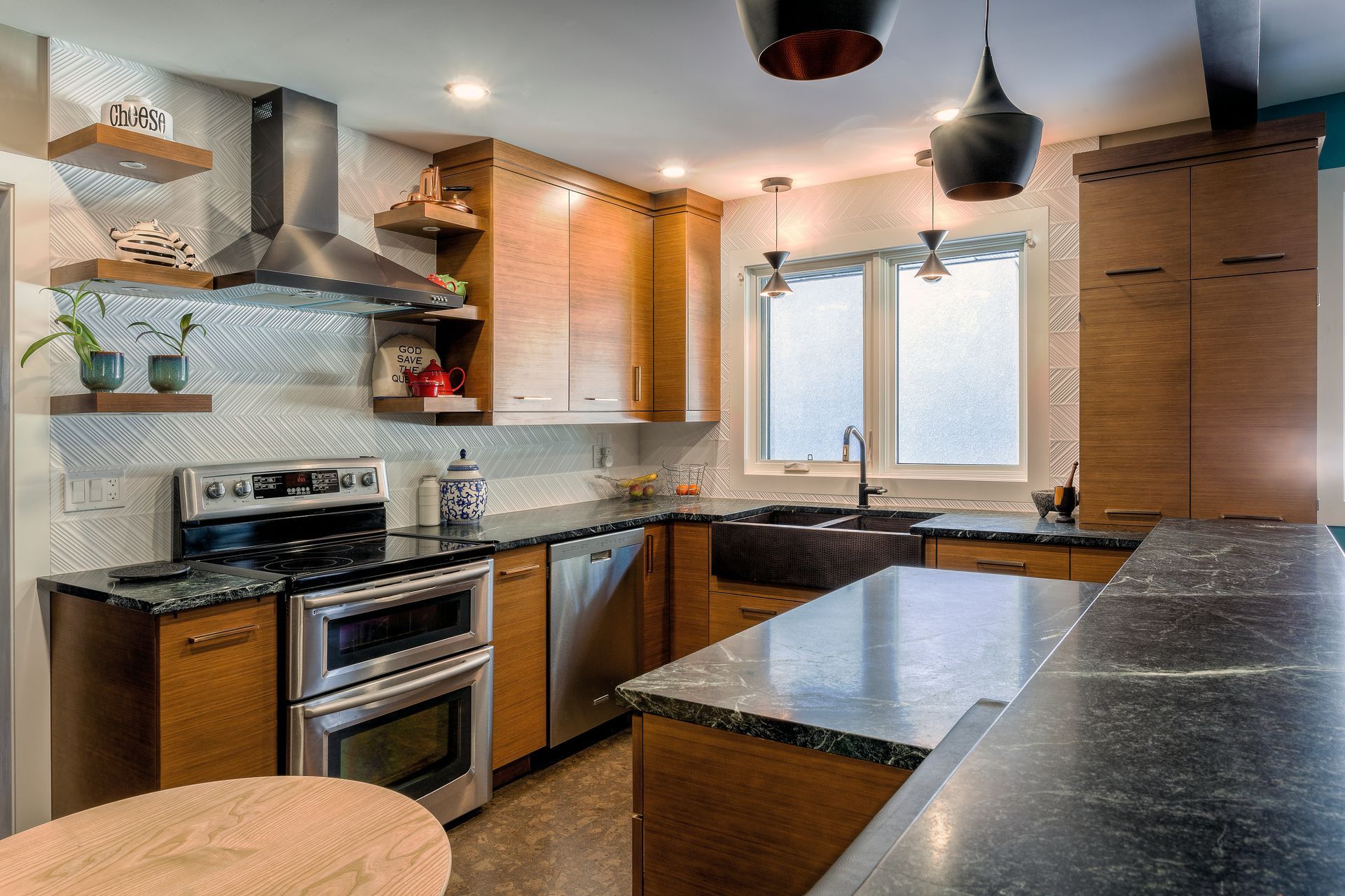 River Heights Basement & Kitchen