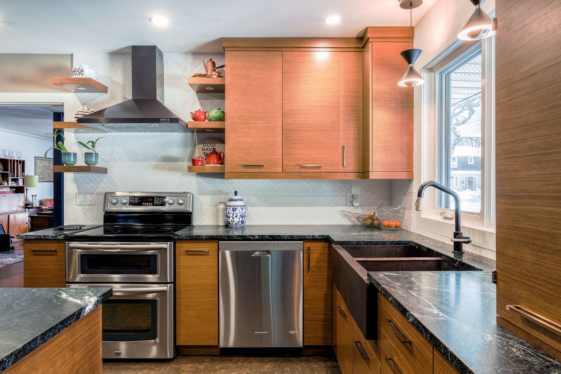 River Heights Basement & Kitchen
