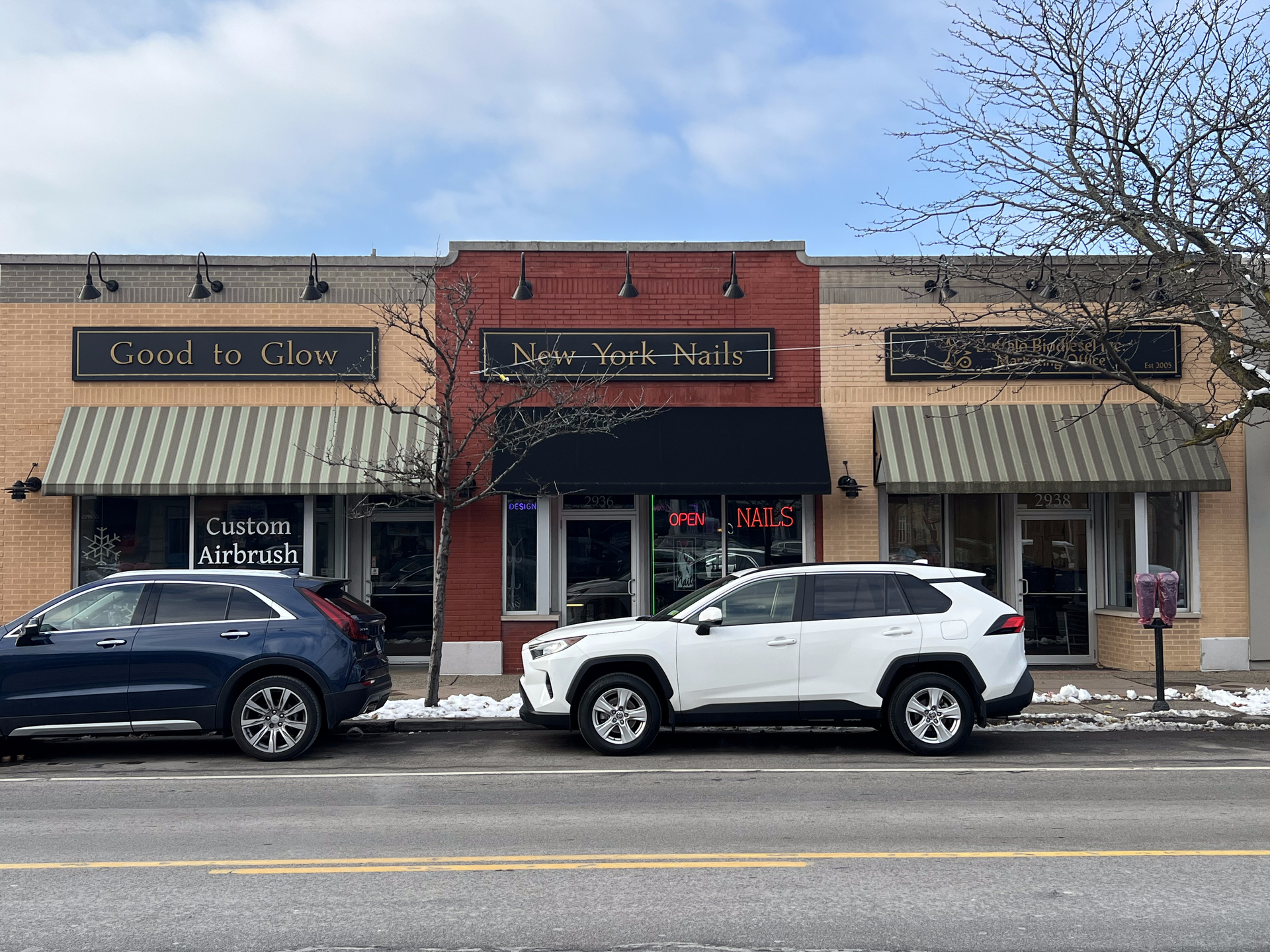 2938 Delaware