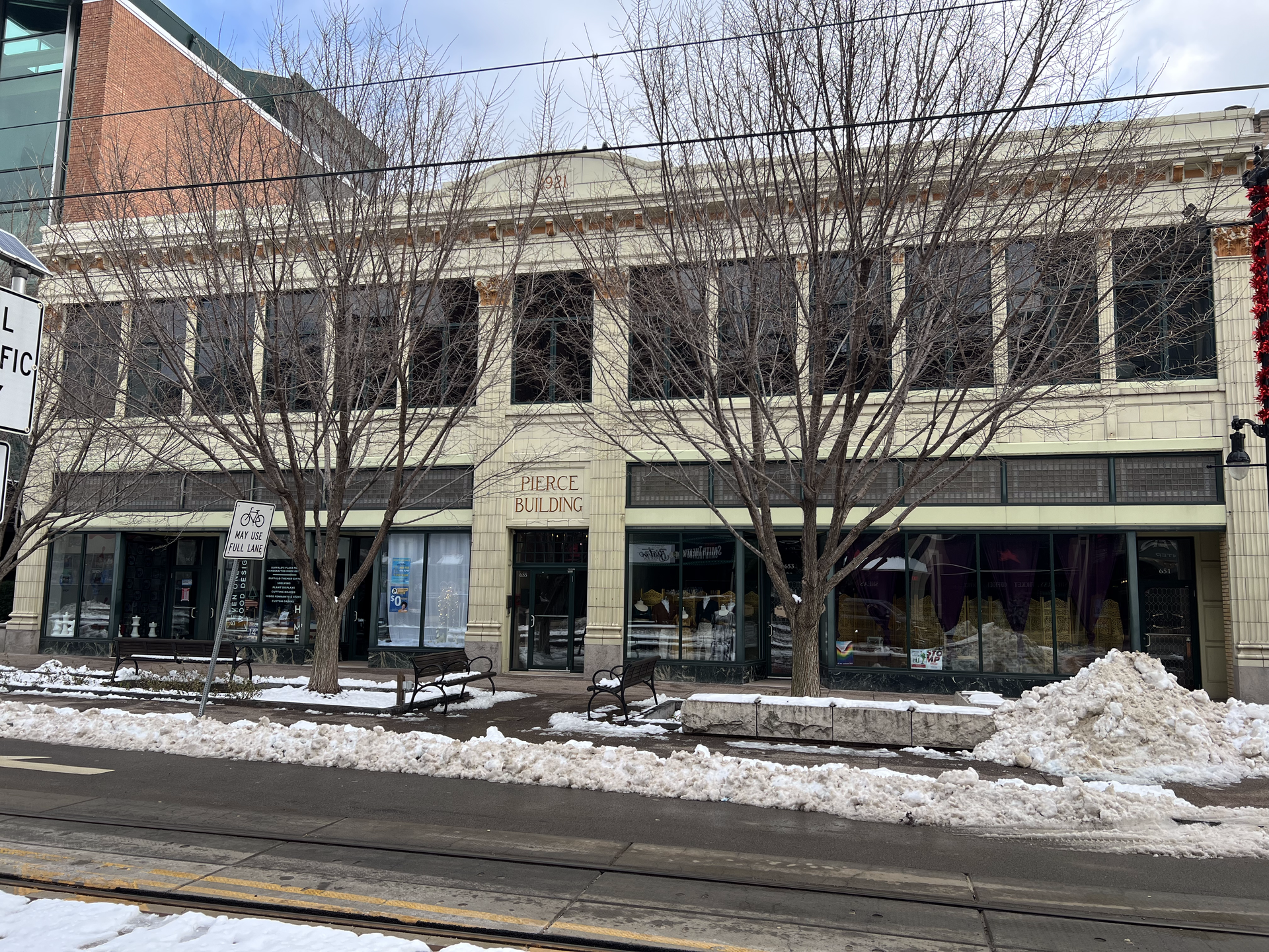 653 Main