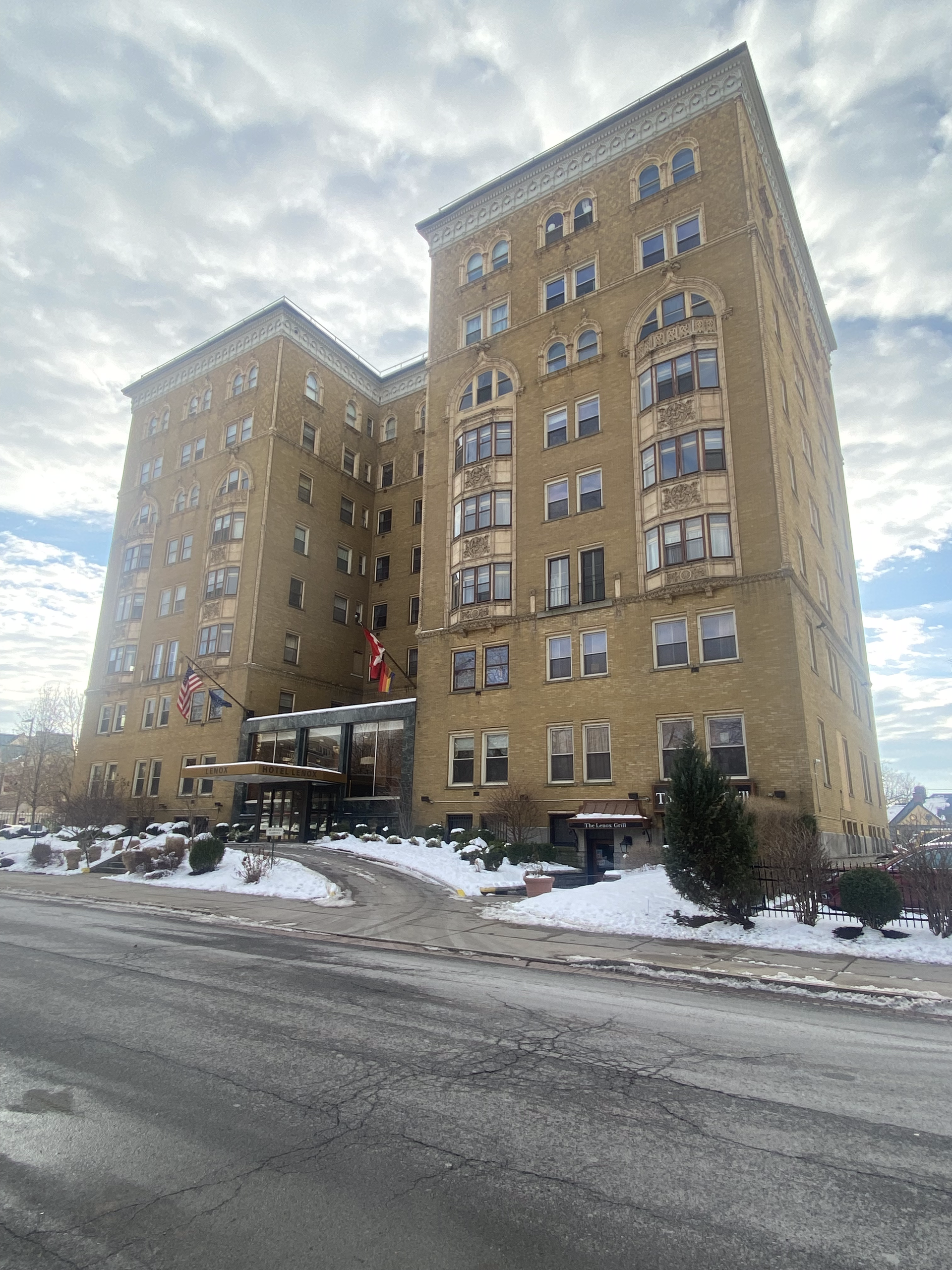Lenox Hotel