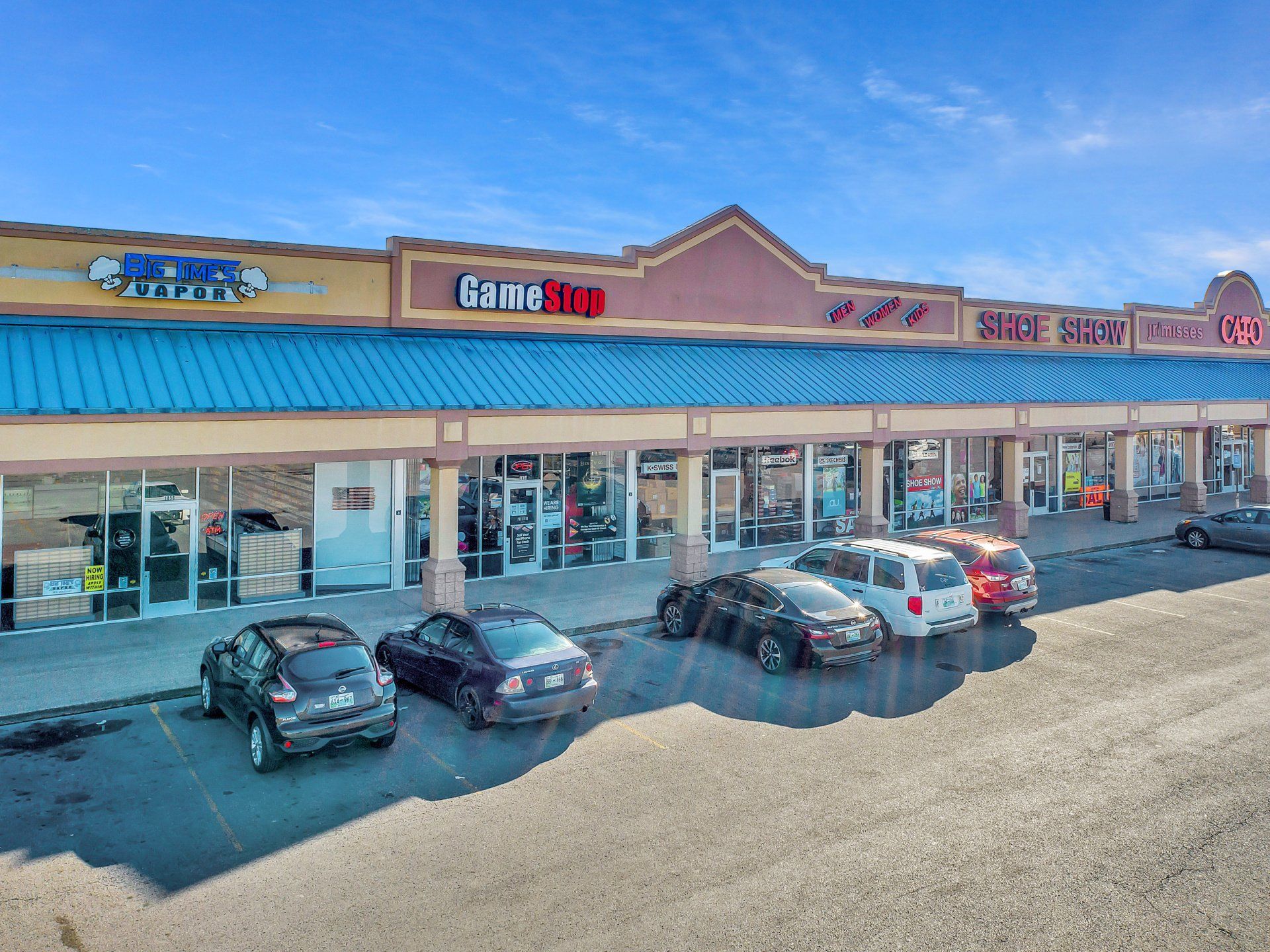 Riverhills Holdings Inc. - Mane Street Center