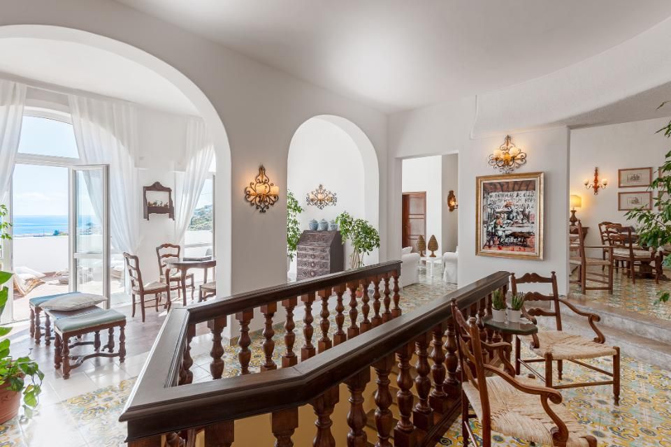 hotel lobby