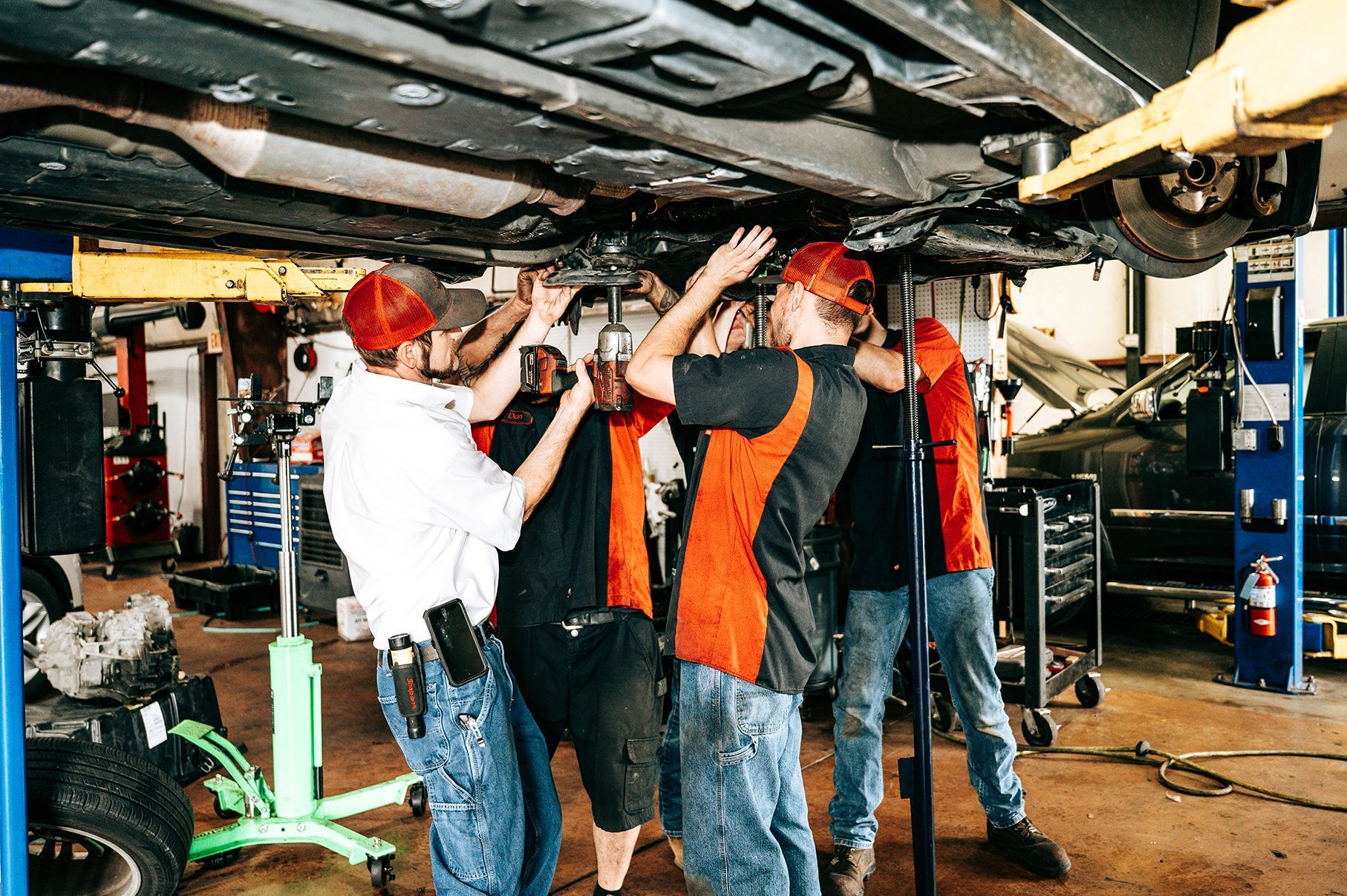 Gallery of our Team | Dependable Automotive
