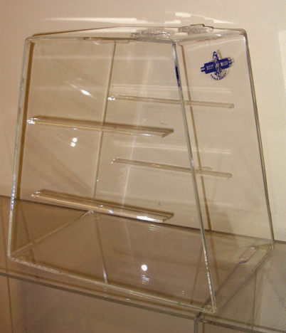 3-tray acrylic bakery case