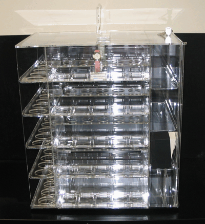 clear jewelry displays
