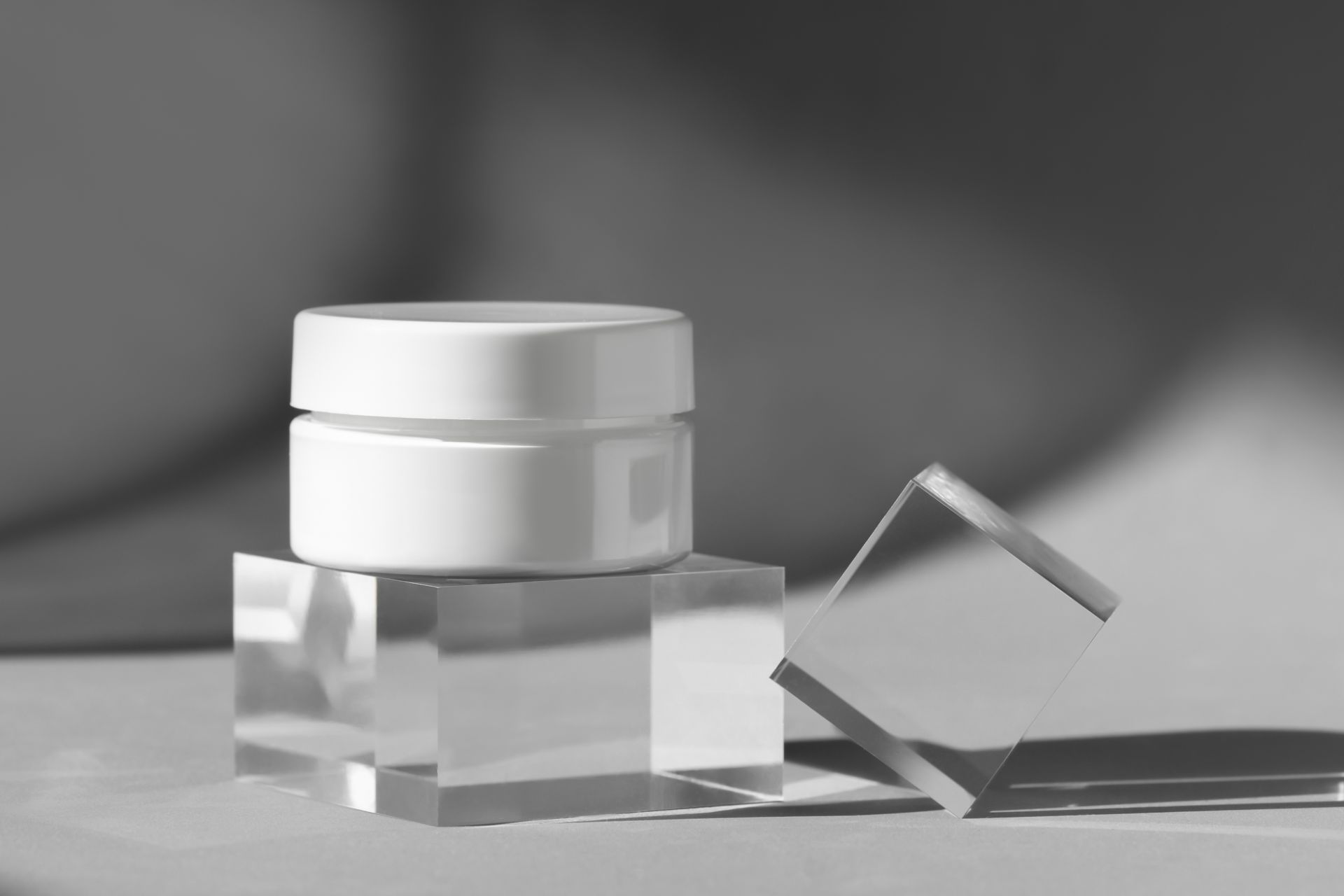 retail cosmetic display