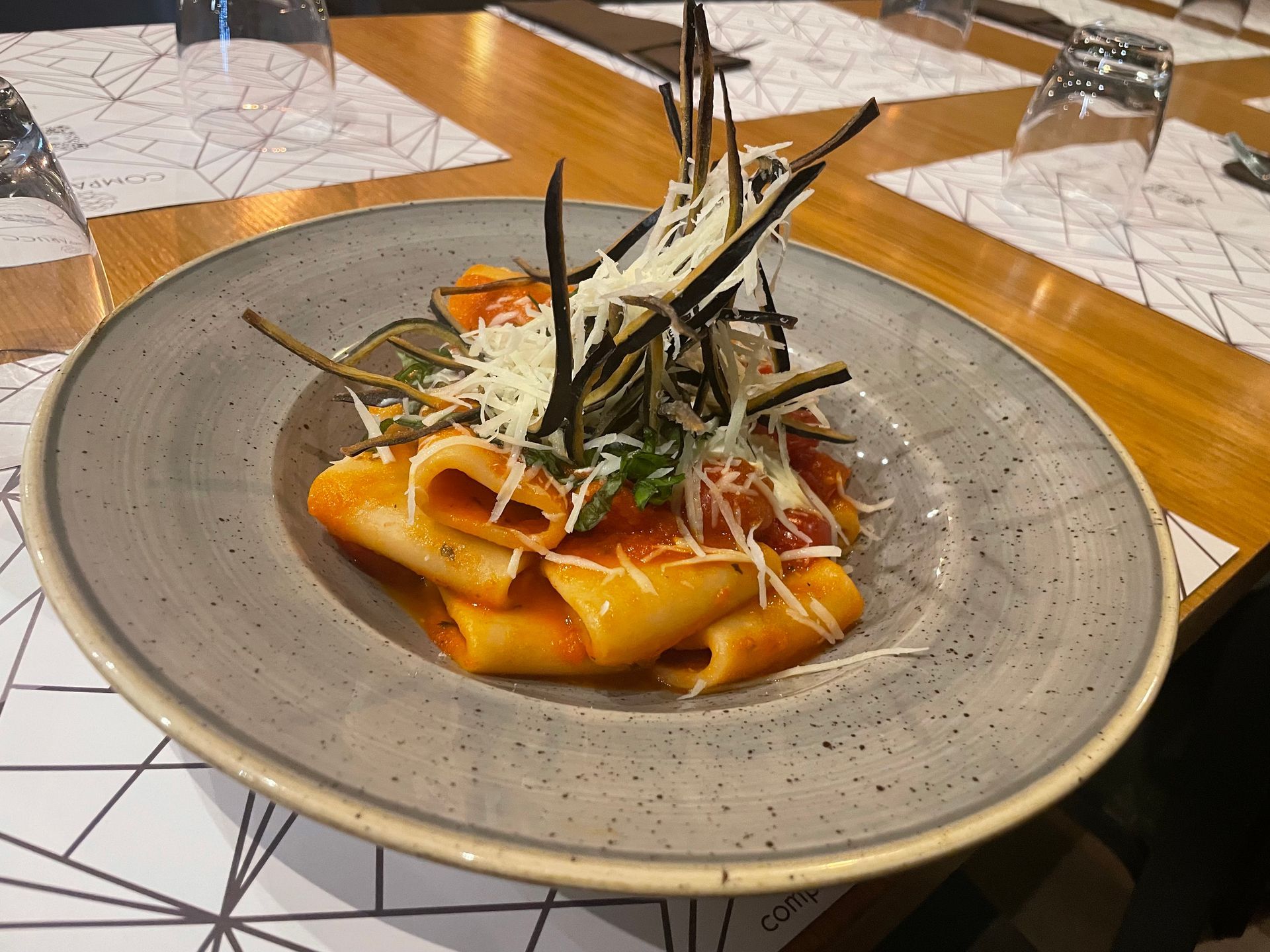 comparucci ristorante pizzeria palermo