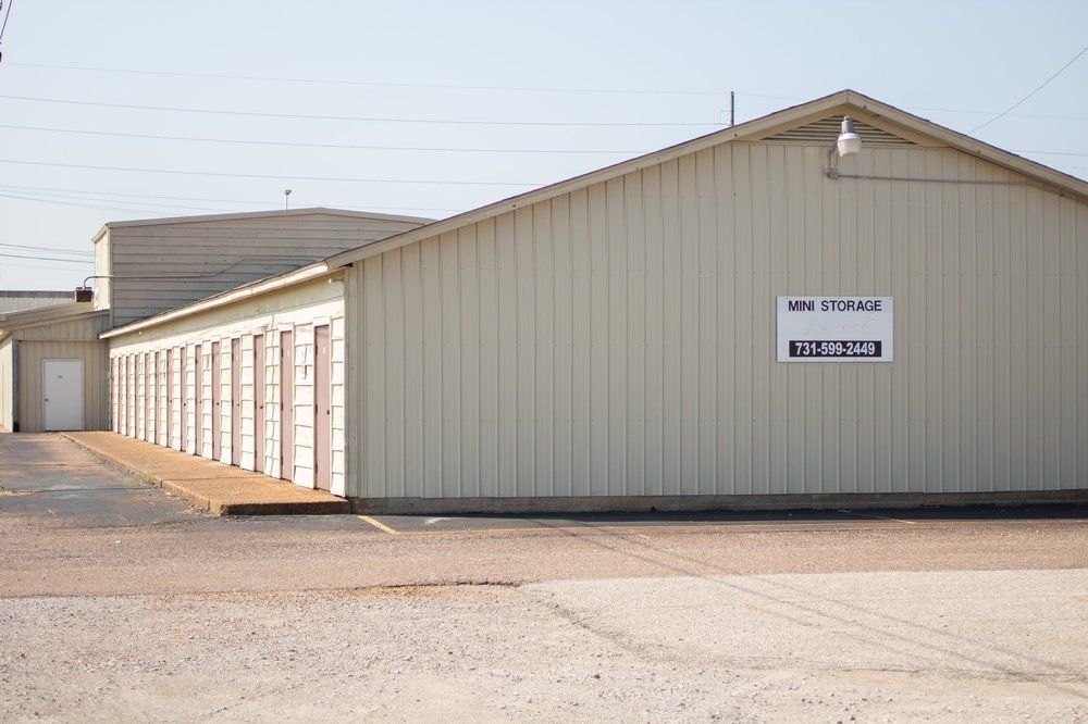 Multiple Sizes of Climate Control and Non-Climate Control Self Storage in Merrillville Indiana