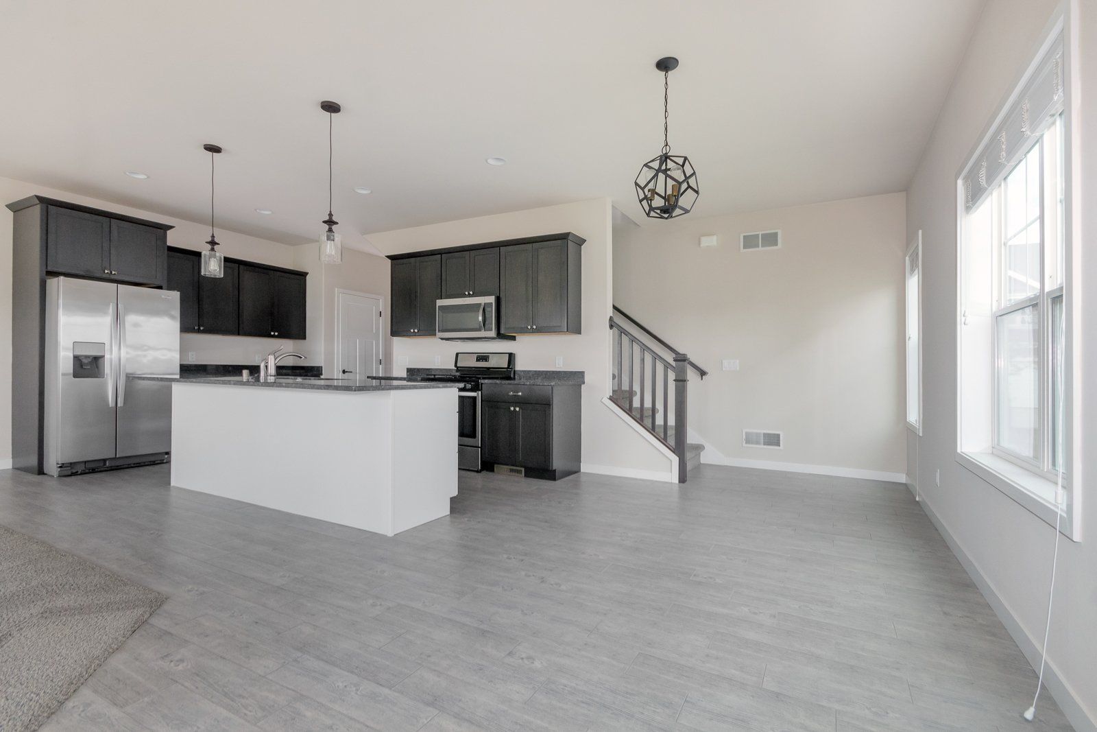 large entry way 2