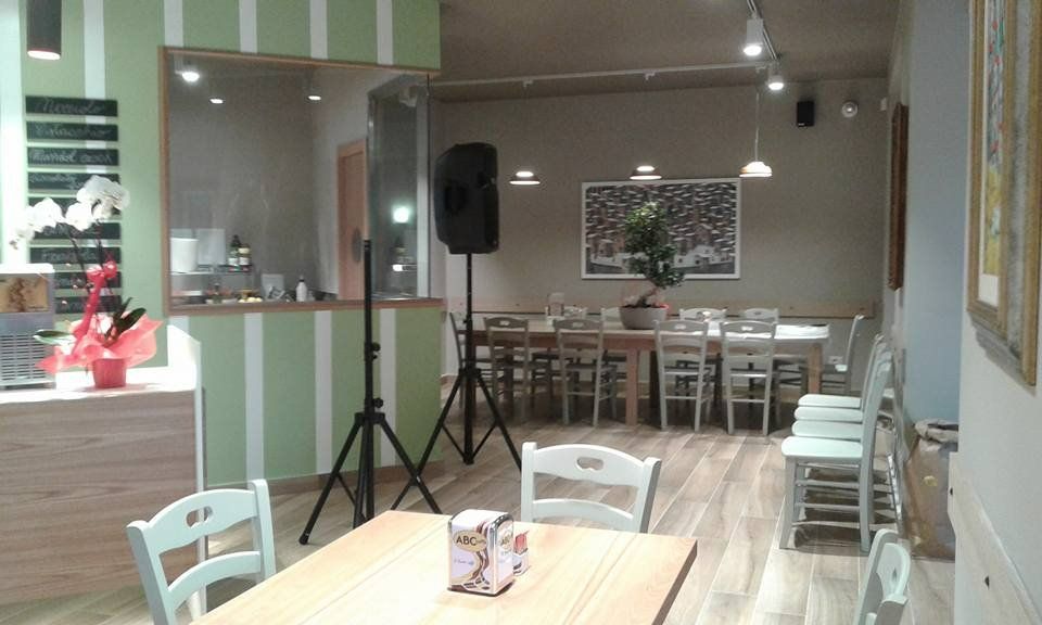 Interno di una panetteria