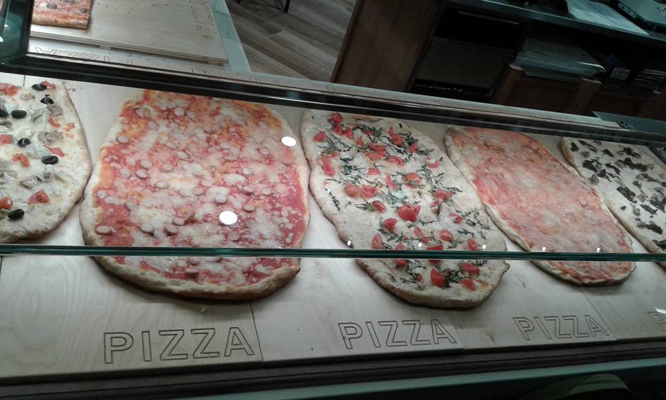 Panetteria con pizze