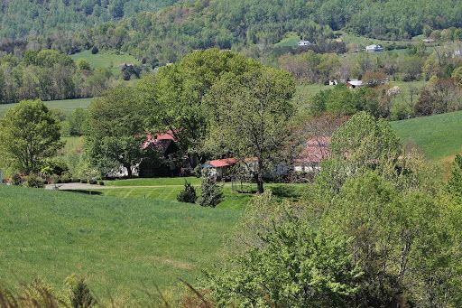 Another view of house - fairhill farm country
