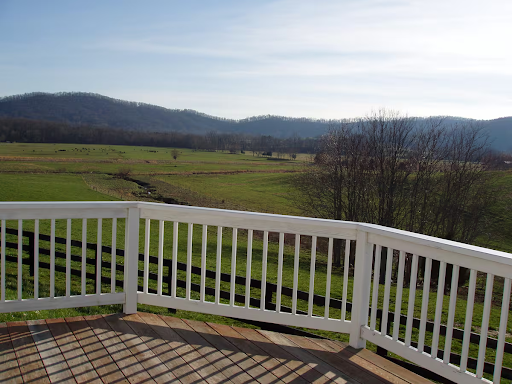 Best Places to Stay in Stanardsville, VA