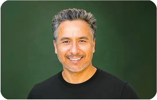Joseph R Cashman Headshot 