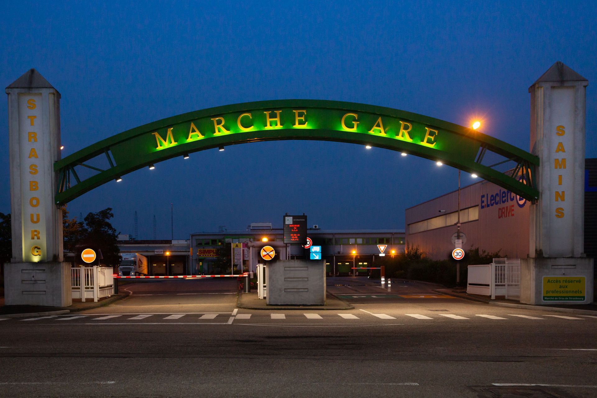 Marché gare 