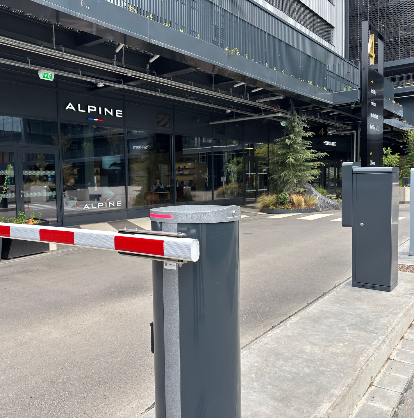 lecteur piéton parking
