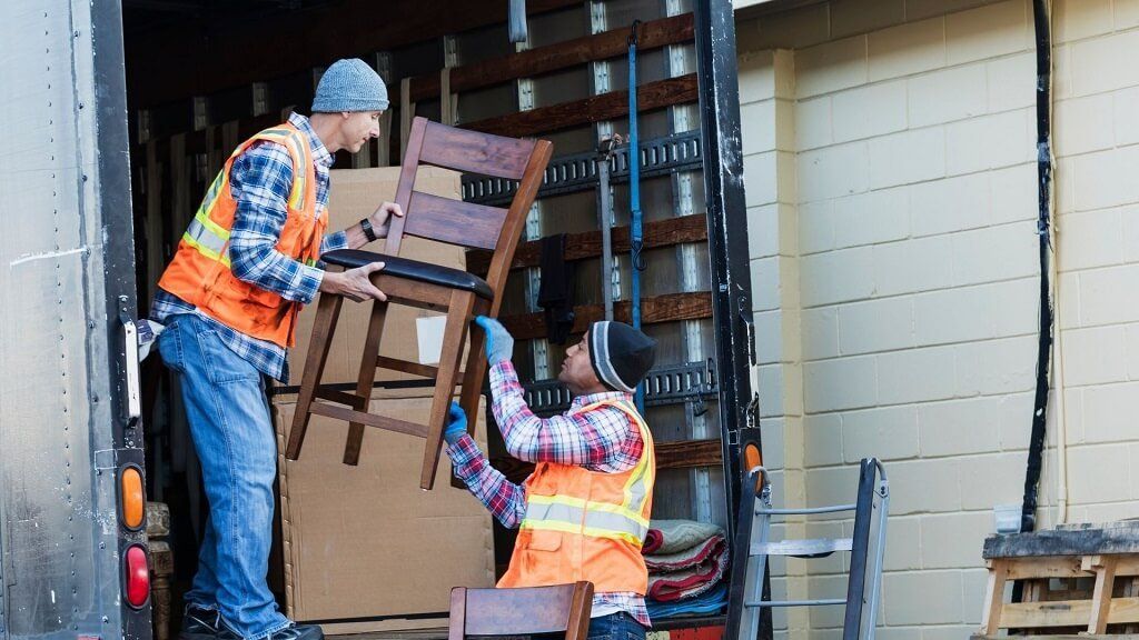 who has the fastest junk hauling services in TN