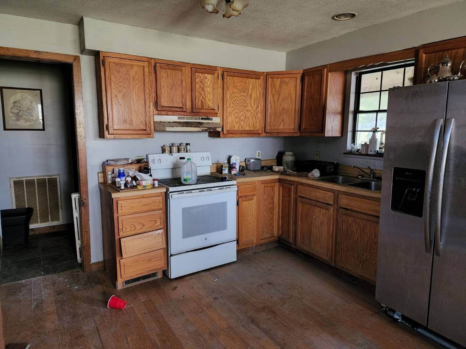 Single Item Junk Removal Service Before pic