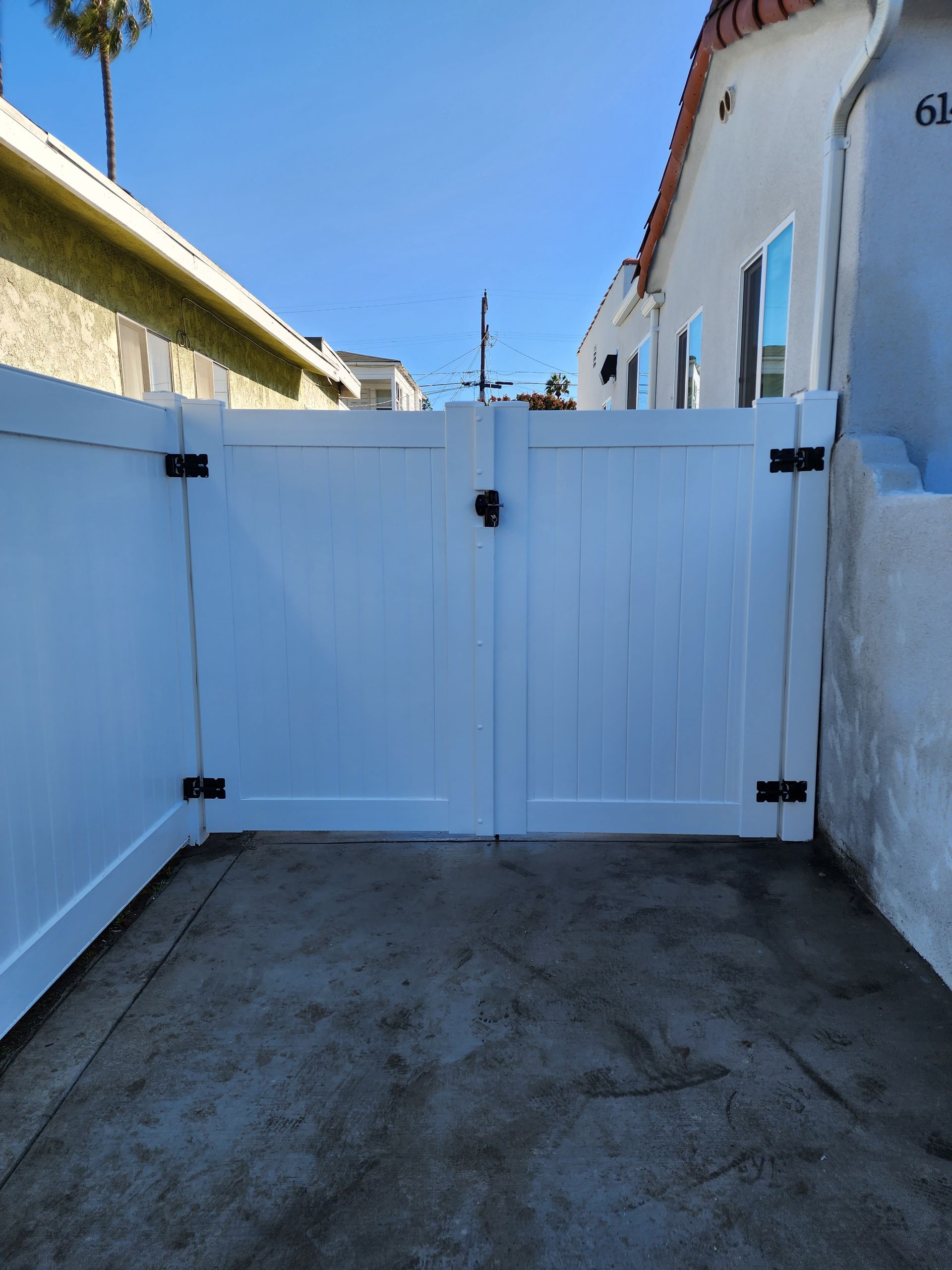 Vinyl fence and gate combination completed for a client