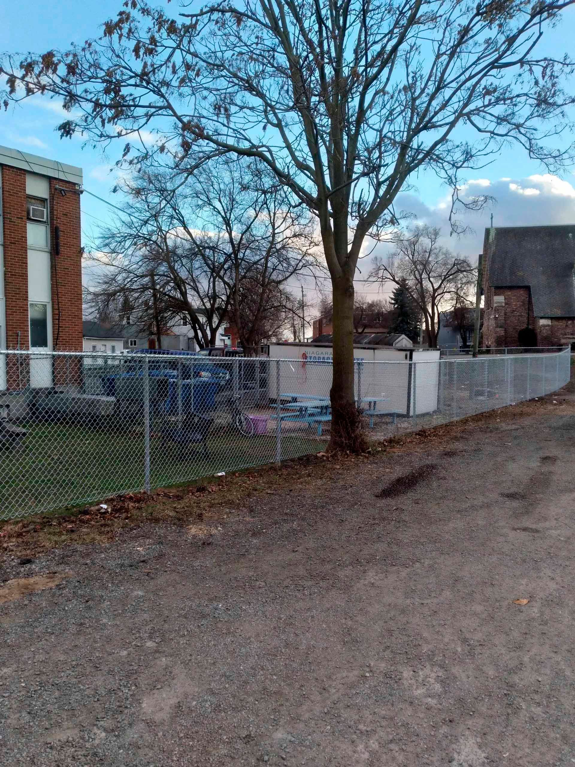 commercial chain link fence installation Niagara Region