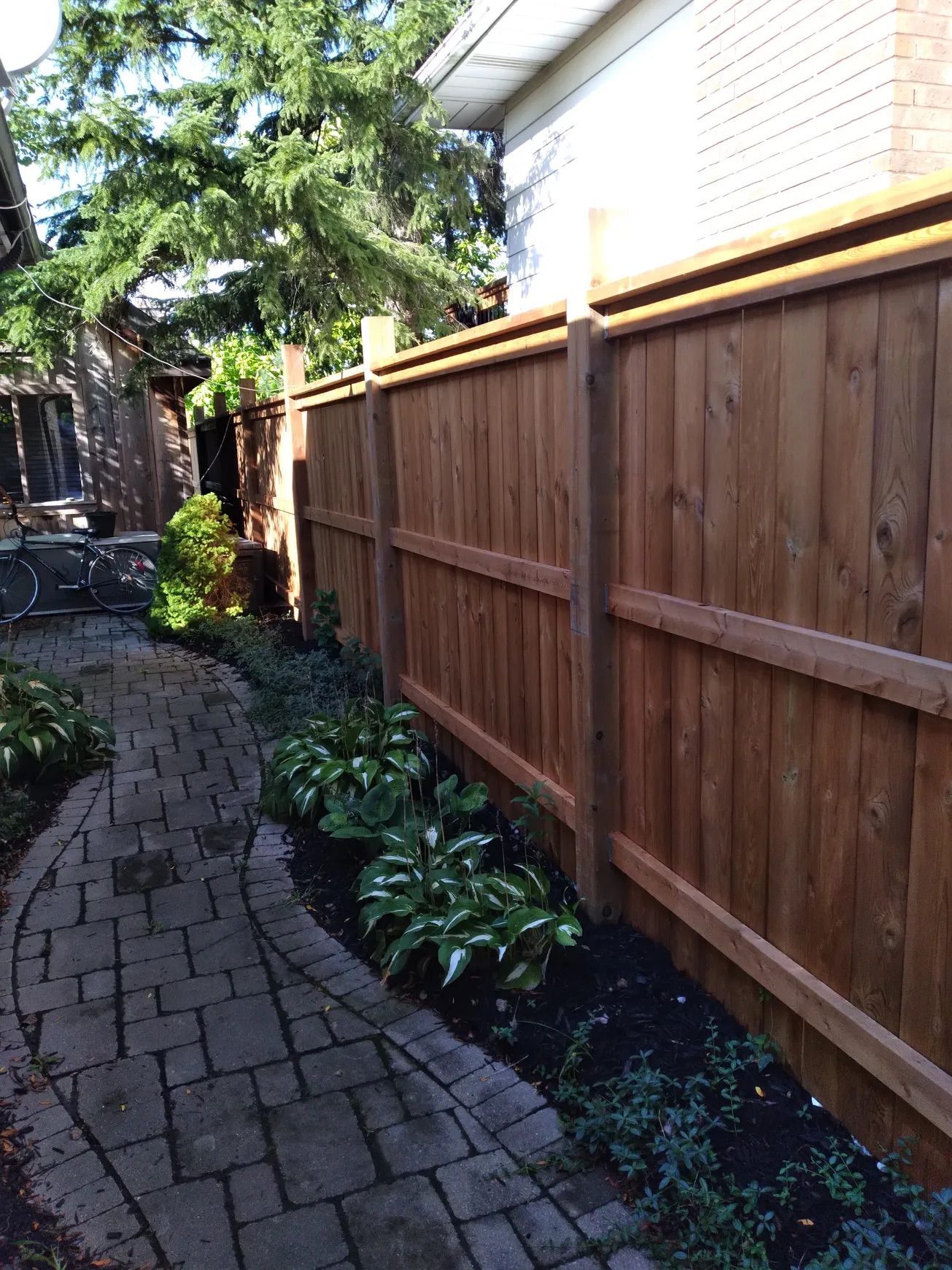 Wooden Fence Installation Niagara